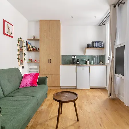 6eme Apartment